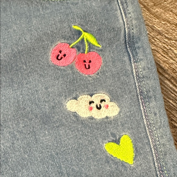 Wonder Nation Kids Embroidered Denim Shorts Set - Picture 13 of 16